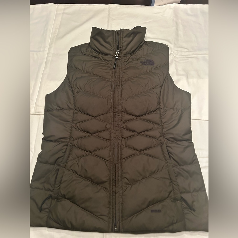 The Northface Women's Down Vest Olive - Size Small